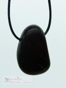 Lamellenobsidian, gebohrt